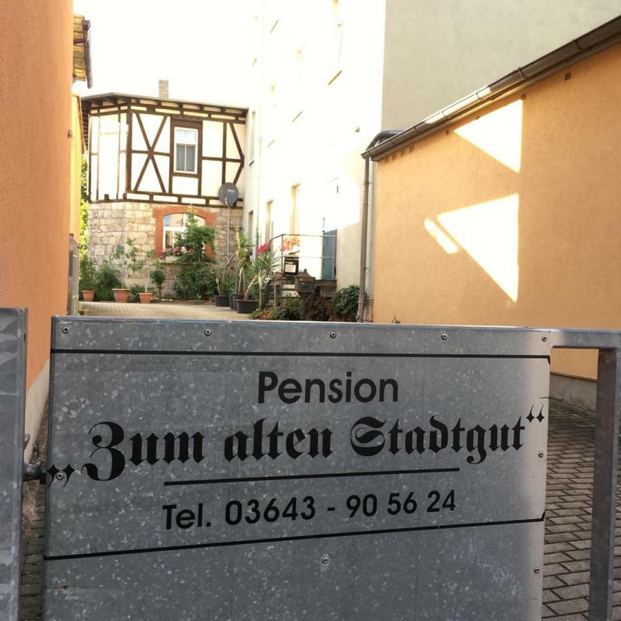 Altes Stadtgut Hotel Weimar  Buitenkant foto